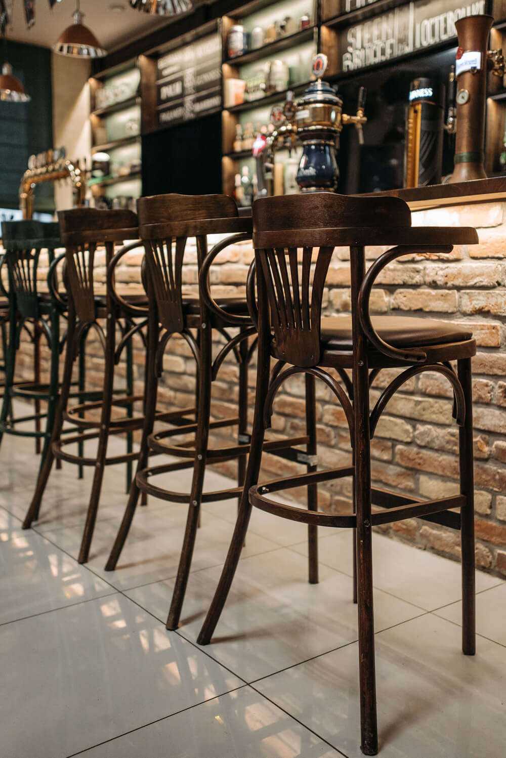 Bar, Nightclub & Pub cleaning in London