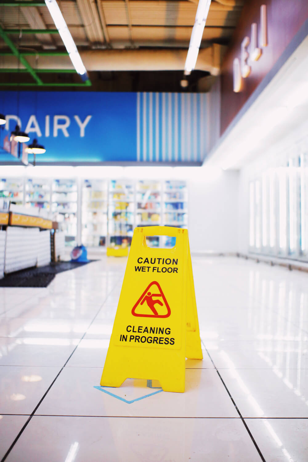 Shop cleaning in London